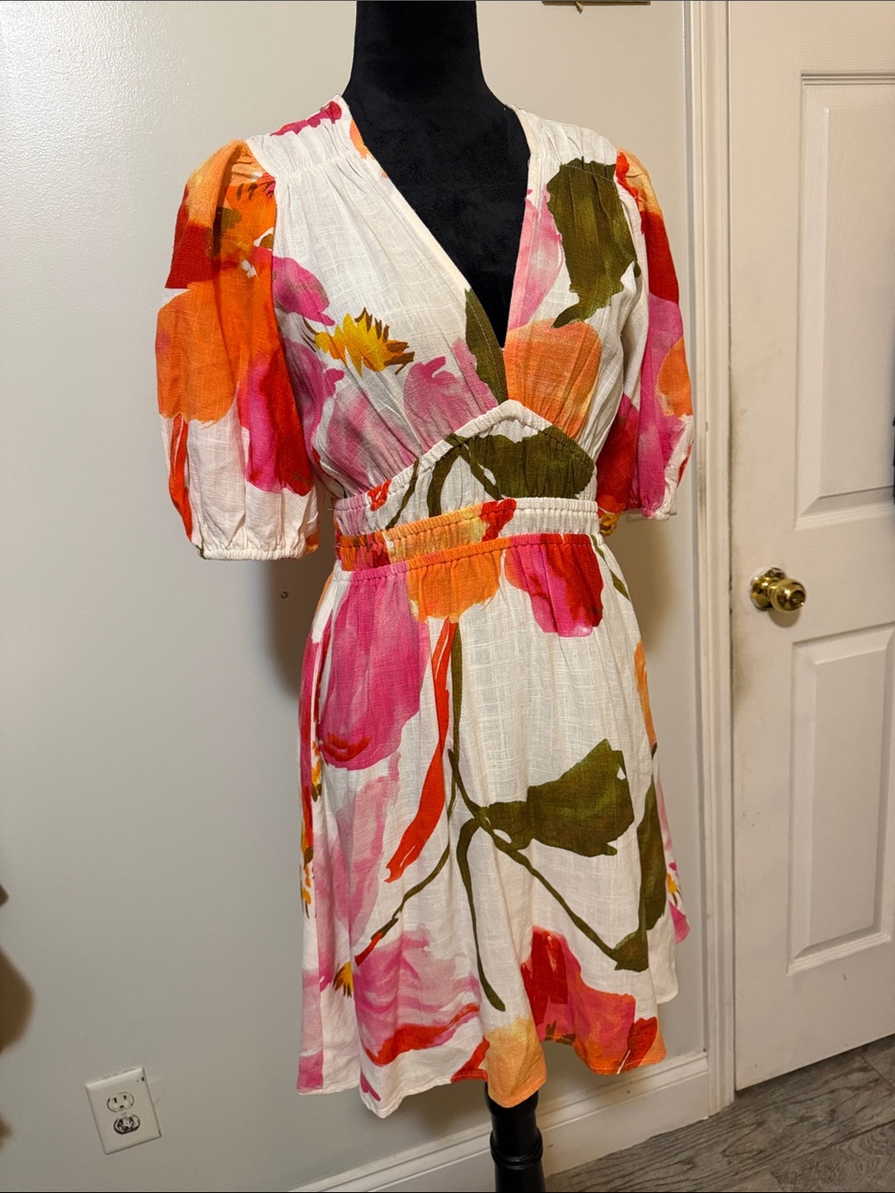 V-Neck Floral Midi Dress in Cream and Pink